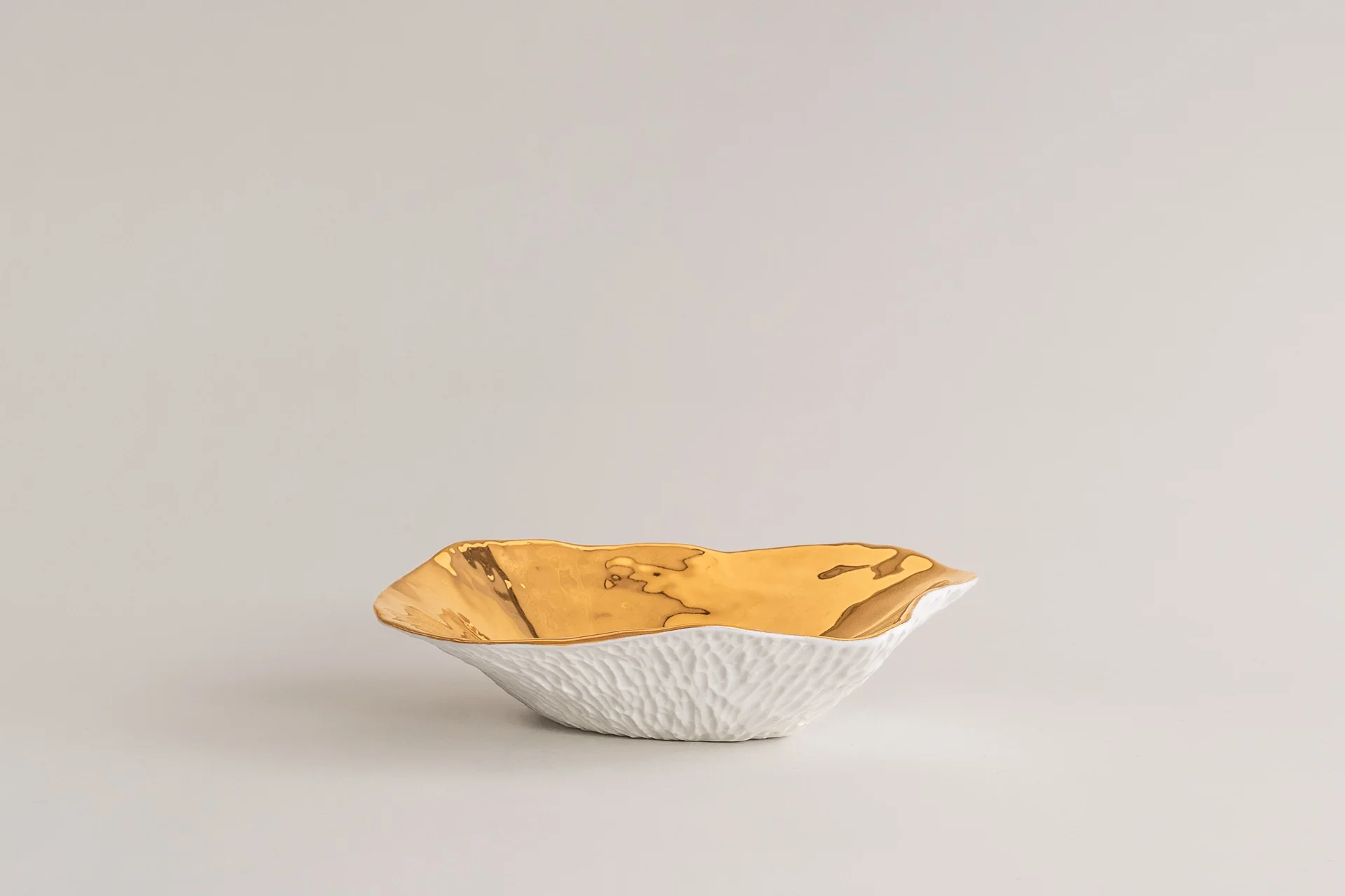 Sarah-Linda. Copyright © Sarah-Linda. All rights reserved.